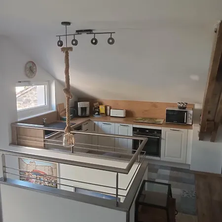 A La Campagne Climatise Avec Piscine Domaine De Moise Feriehus *